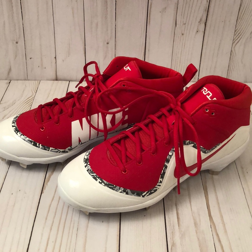 Nike Red Force Baseball Cleats